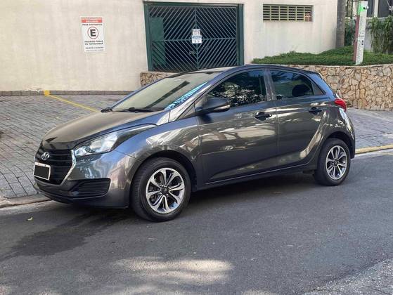 HYUNDAI HB20 1.0 COMFORT 12V FLEX 4P MANUAL